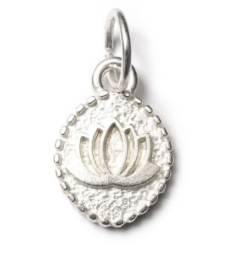 Lotus SilverShiny, Amulet S