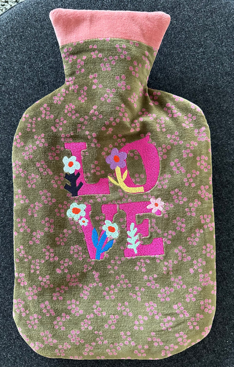 Wärmflasche  "LOVE"