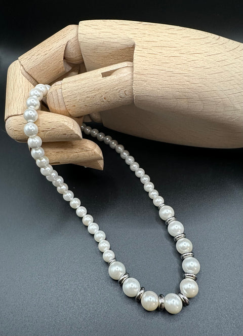 Necklace shell pearl (imitation), white