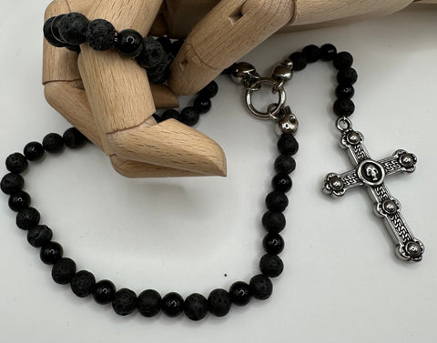 Herren Halskette - Lavasteine & Edelstahl-Anhänger / Totenkopf & abnehmbares Kreuz  62 cm maskuliner Styel